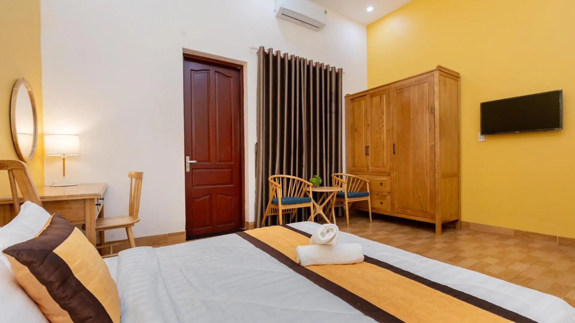 Villa 8 Phong Ngu Bai Sau Vung Tau 0*,  Vietnam